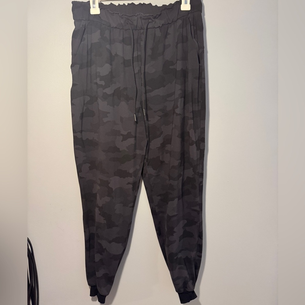 Lululemon Stretch High Rise Jogger - Picture 2 of 4